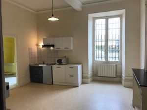 Location appartement 1 pièce 32 m² à Aiguillon (47190)  432 €