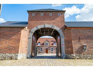 Huis te koop in Jandrain-Jandrenouille met 5 slaapkamers