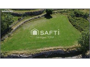 Terrain 1050 m² PORTA