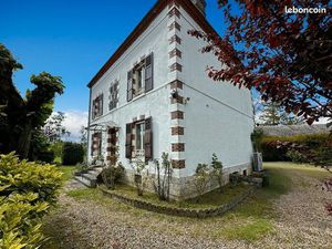 Maison 6 pièces 192 m²