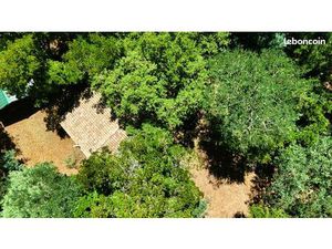 L'HERBE : Terrain 2 593 m² - Constructible – Viabilisé - Ni zone rouge - Ni zone inondable