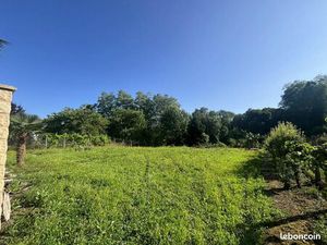 Terrain 837 m² Lourdes