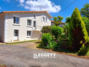 Maison 5 pièce(s)  TERRES-DE-HAUTE-CHARENTE