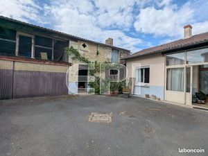 Maison 1 pièce 63 m²