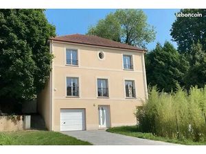 Maison 7 pièces 136 m²