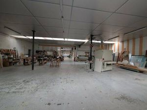 Local commercial à vendre