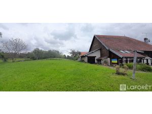 Maison T17 près de LEVIER à vendre