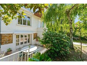 Maison de luxe à vendre à Marnes-la-Coquette