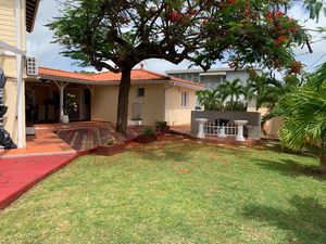 À louer : Villa meublée 4 chambres avec jardin et piscine privée ? 150 m²