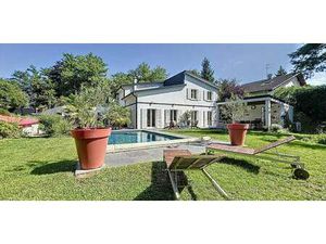 Maison avec piscine et jardin Prouilly (51)