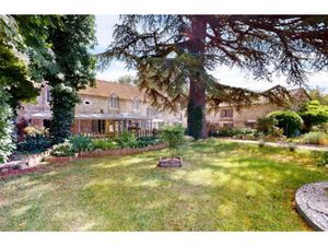 Vente maison 11 pièces 250 m² à Thenon (24210)  795 000 €