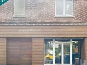 Vente locaux professionnels 481 m² à Mouvaux (59420)  470 000 €