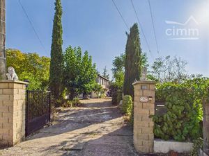 Villa proche commodités  vue dégagée  belles prestations