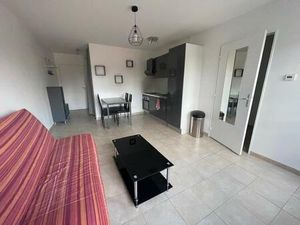 Location Appartement 1 pièce 27m² VAULX EN VELIN 69120