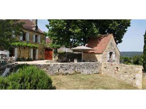 Maison avec piscine et terrasse Domme (24)