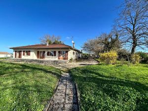 Vente maison 6 pièces 110.16 m² à La Lande-de-Fronsac (33240)  288 000 €