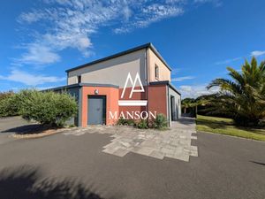 Vente maison 8 pièces 172.64 m² à Squiffiec (22200)  NaN €