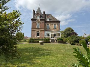 Vente maison 12 pièces 297 m² à L'Aigle (61300)  556 500 €