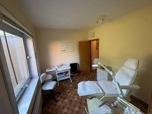 Local professionnel lumineux proche centre et gare