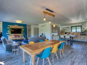 Vente maison 4 pièces 117 m² à Azerat (24210)  215 660 €