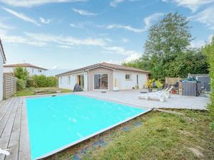 Vente maison 4 pièces 95 m² à Saint-Martin-de-Hinx (40390)  344 784 €