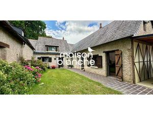 Maison avec piscine et jardin Le Plessis-Grammoire (49)