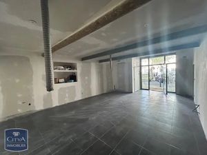 Local commercial à louer - Carpentras (84) - 800€
