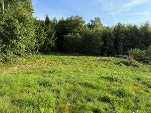 Belle parcelle à bâtir dans environnement privilégié