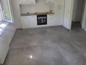 Location appartement 2 pièces 45 m² à Serémange-Erzange (57290)  670 €