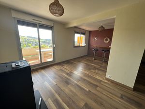 Achat Appartement 4 pièces 87m² ST PRIEST EN JAREZ 42270