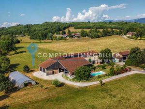 Maison de luxe à vendre à Saint-Vérand : 814 000€ | 235m²