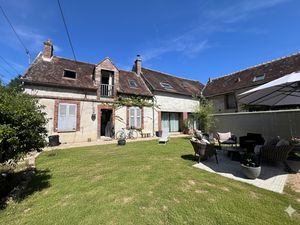 Vente maison 5 pièces 195 m² à Saint-clement (89100)  254 997 €