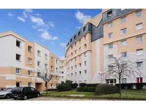 Vente appartement 2 pièces 36 m² à Noisy-le-Grand (93160)  99 320 €