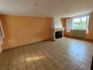 Vente maison 5 pièces 92 m² à Terrasson-Lavilledieu (24120)  150 500 €