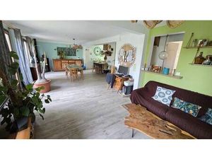 Vente maison 6 pièces 135 m² Saint-Jean-d'Illac (33127)