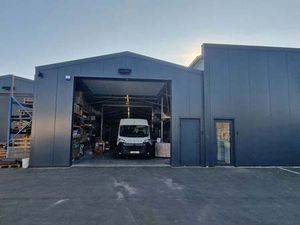 Bien professionnel à vendre à Kruibeke € 750.000 (LD5O2) - DG Real Estate | Zimmo