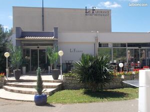 Hotel restaurant + maison dans le gers