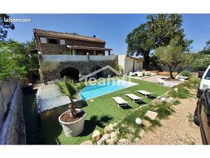 Mas 7 pièces 179 m²