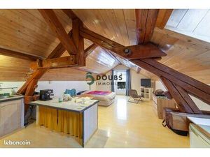 Studio 1 pièce 23 m²