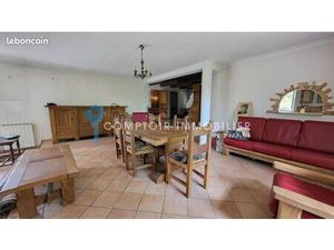 Mas 5 pièces 208 m²