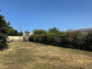 Terrain 639 m² MARENNES