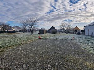 Grand Terrain viabilisé  près du Mans à Changé 72  862 m2 +169 m2