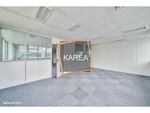 Bureaux 186 m²