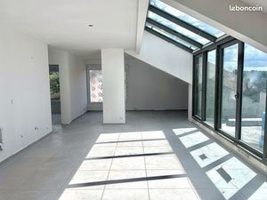 Appartement t4 dernier etage