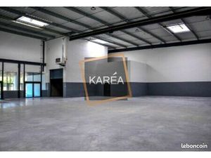 Local d'activité 385 m²
