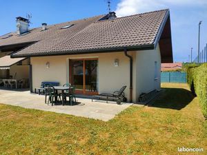 T3 dans charmante petite copropriété - terrasse  jardin et 2 stationnements privatifs