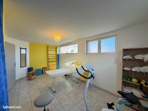 Local d'activité 63 m²