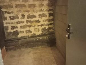 Loue cave Paris 9 ..90e