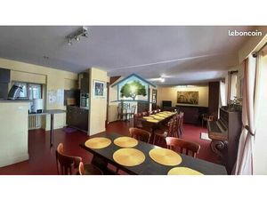 Maison 9 pièces 200 m²