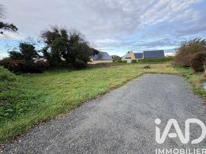 Terrain constructible viabilisé à vendre